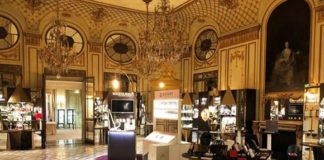 site-industries-cosmetiques A peça ornamentada será apresentada na Places d'Or, uma feira de design e embalagens de luxo em Paris, de 16 a 18 de novembro de 2021.