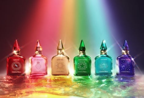 夏洛特-蒂尔伯里(Charlotte Tilbury)(Puig)与 Stoelzle 合作生产和装饰其 1 英寸香水瓶 Stoelzle Parfums Charlotte Tilbury - 包装 - 产品信息