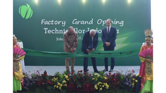 Inauguração da fábrica em Jacarta @TechnicoFlor
