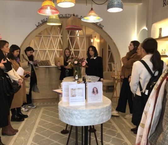 2023 年化妆品 360 周和零售巡展