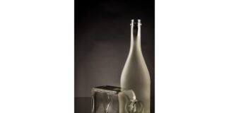 bottles-444170_1920