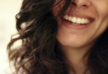 smile-2607299_1280