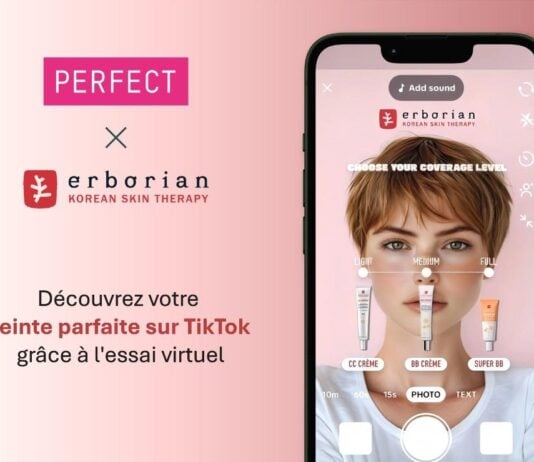 site-industries-cosmetiques Un teléfono muestra una aplicación virtual de prueba de maquillaje de Erborian, que muestra diferentes niveles de cobertura en el rostro de una mujer. El fondo incluye el logotipo de Erborian y un texto que invita a las usuarias a encontrar su tono perfecto en TikTok.