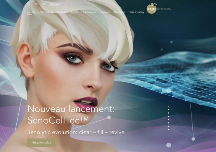site-industries-cosmetiques Cette image numérique présente un gros plan d'une femme aux cheveux courts, blonds platine, aux yeux bleus et maquillée. Des graphiques géométriques abstraits bleus et blancs se superposent à l'arrière-plan. Un texte en français fait la promotion du lancement de SenoCellTec™.