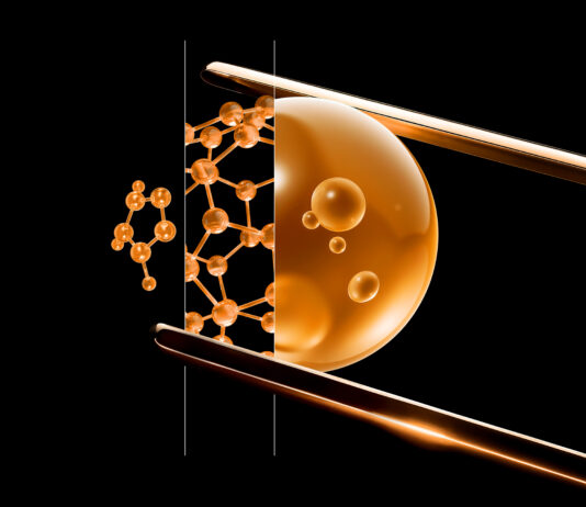 site-industries-cosmetiques 数字插图显示了一个金色球体，内部有更小的气泡，由金属棒固定在一起，旁边是一个分子结构--象征着人工智能--所有这些都在黑色背景上。.