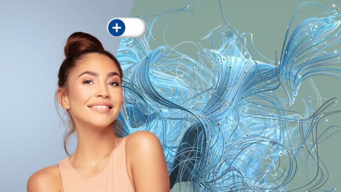 site-industries-cosmetiques Une femme aux cheveux noirs coiffés en chignon sourit à l'appareil photo. Derrière elle, des lignes numériques bleues fluides avec de petits nœuds créent un arrière-plan abstrait. Une icône 