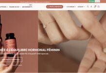 A Pierre Fabre Invest aumenta a sua participação no capital da MiYé para 38 % site-industries-cosmetiques Grande plano de umas mãos a segurar um frasco conta-gotas com o rótulo «Miyé» e dois comprimidos bege, acompanhado de um texto em francês que apresenta uma marca dedicada ao equilíbrio hormonal feminino, tal como aparece na página inicial do site.